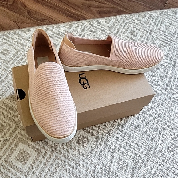 UGG Sammy Slip-On Pink Sneakers - Size 7 - Picture 1 of 9